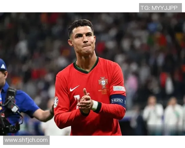 世界超级球星足球赛：球迷激情全程互动打造巅峰体验