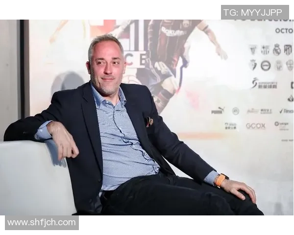 足球球星VVIP看台独特体验尊贵享受打造顶级观赛盛宴 足球球星VVIP看台独特体验尊贵享受打造顶级观赛盛宴